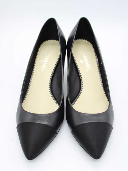 CHANEL Pearl Heel Leather Pumps Black