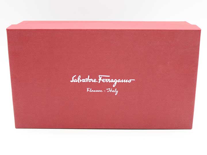 Salvatore Ferragamo Vara