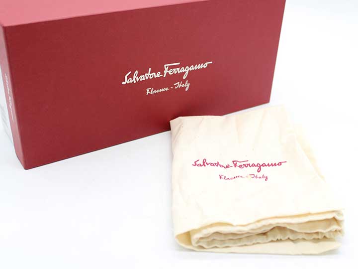 Salvatore Ferragamo Vara
