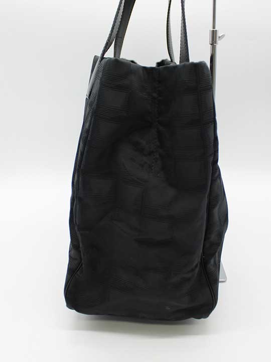 Chanel New Travel Line