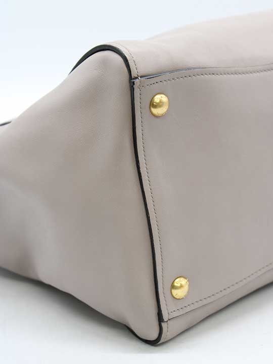 PRADA Women's Handbags