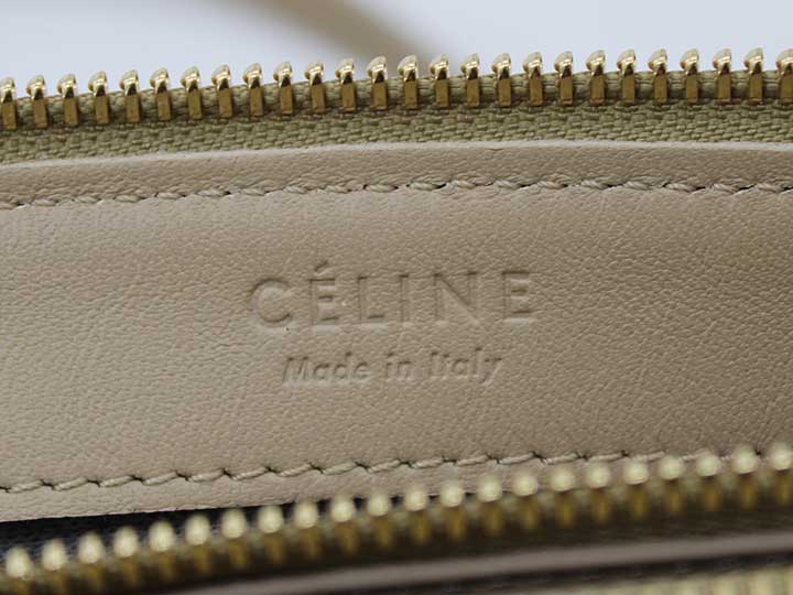 CELINE Women's Shoulder bags