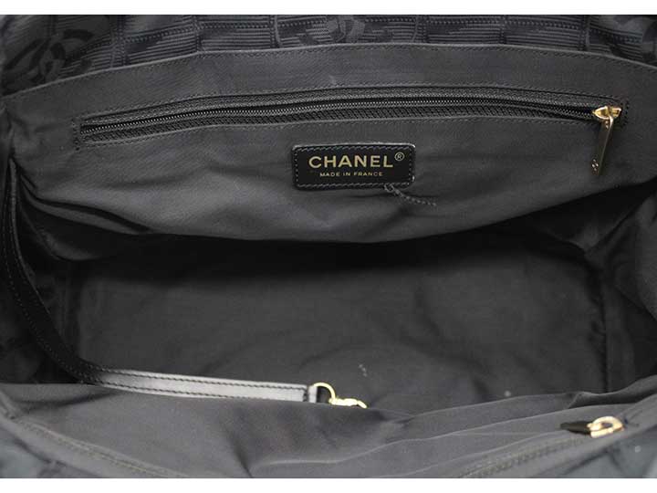 Chanel New Travel Line