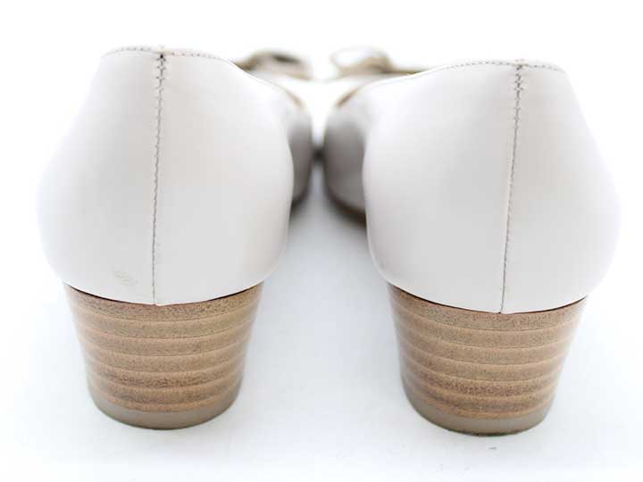 Salvatore Ferragamo Vara