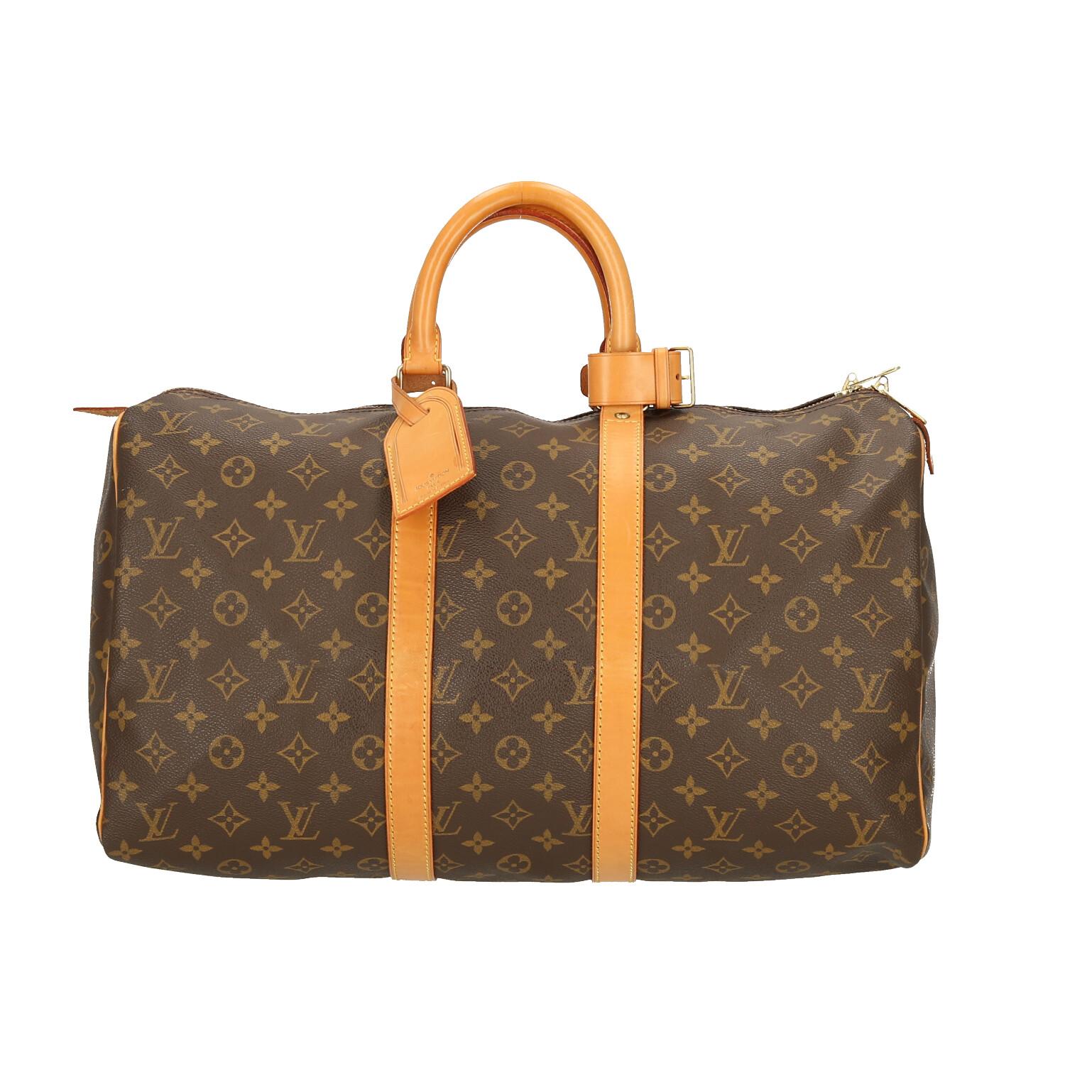 Fashionista Vintage-100% Authentic & Free shipping worldwide