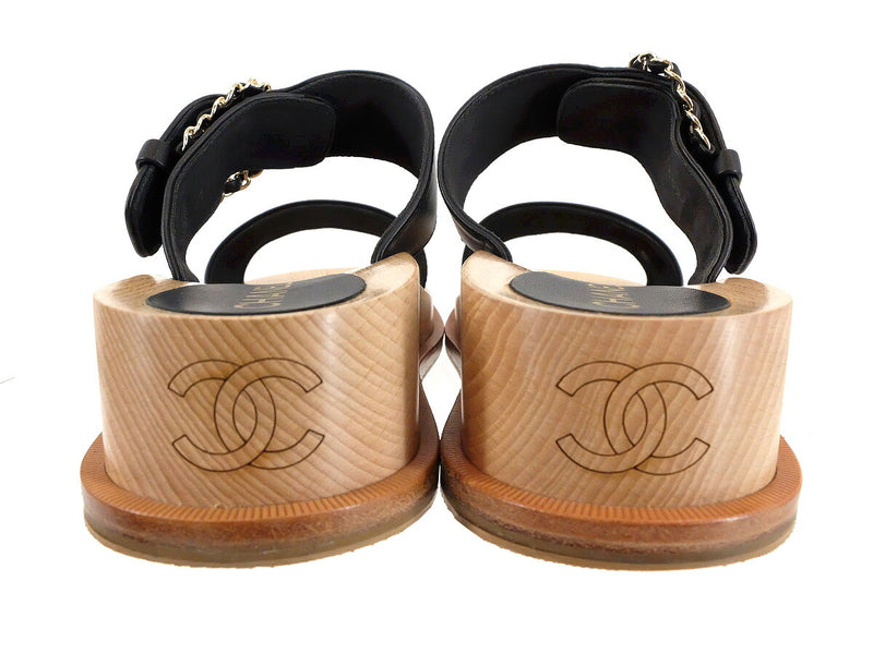 CHANEL CC